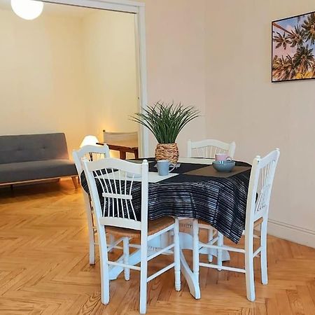 Appartement Le Spacieux Du Centre à Agen Extérieur photo