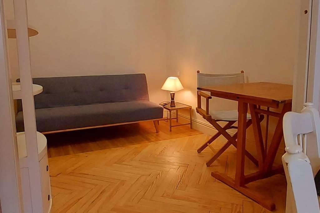 Appartement Le Spacieux Du Centre à Agen Extérieur photo